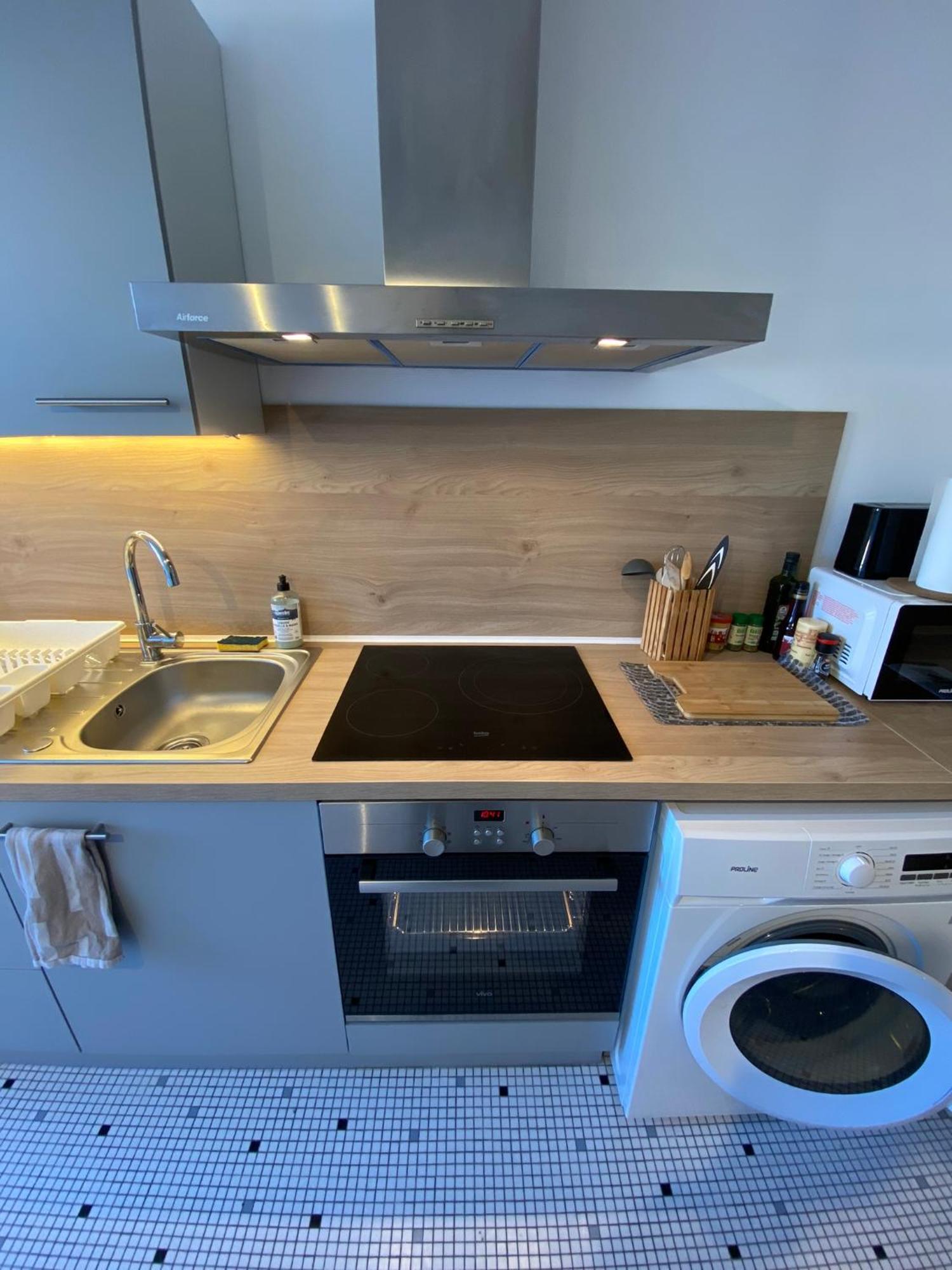 Appartement Jusqu'A 6 Couchages 勒芒 外观 照片